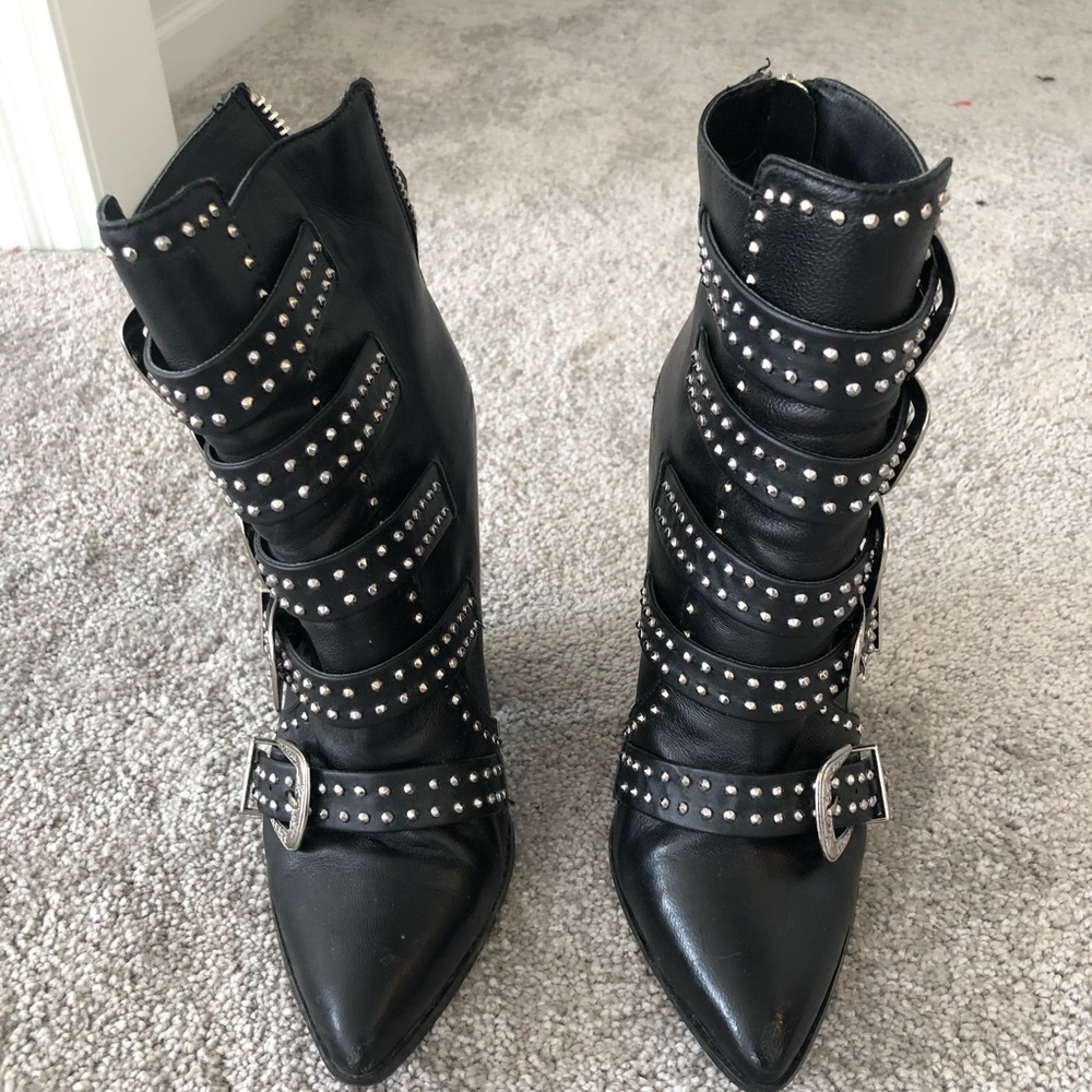 Steve Madden Black Studded Heeled Boots